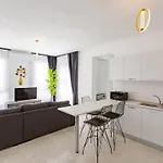 Solo By Holidaykeys * Kyrenia (Northern Cyprus)
