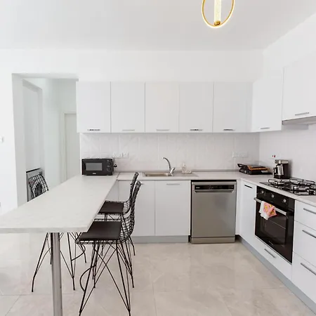 Solo By Holidaykeys Apartment *